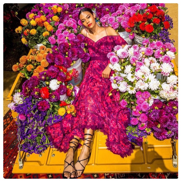 ALICE + OLIVIA Harper Cold Shoulder Maxi Dress - Picture 2 of 15